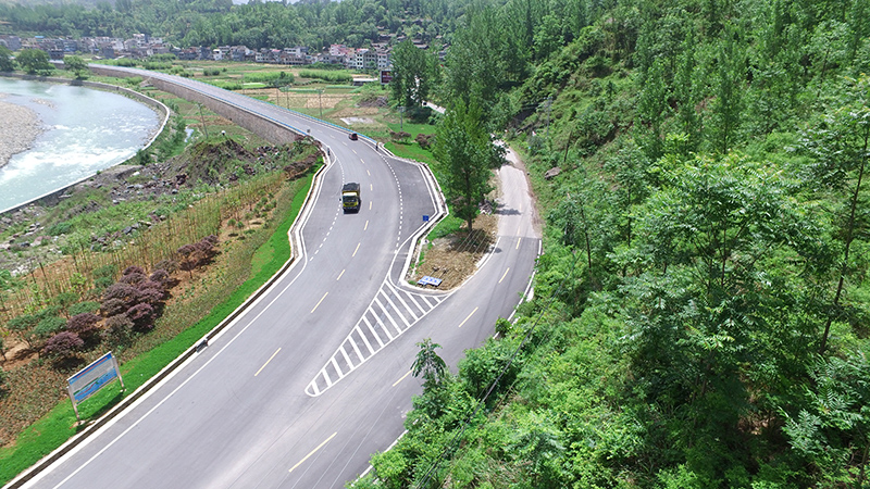 铜仁松桃304孟溪至新民公路